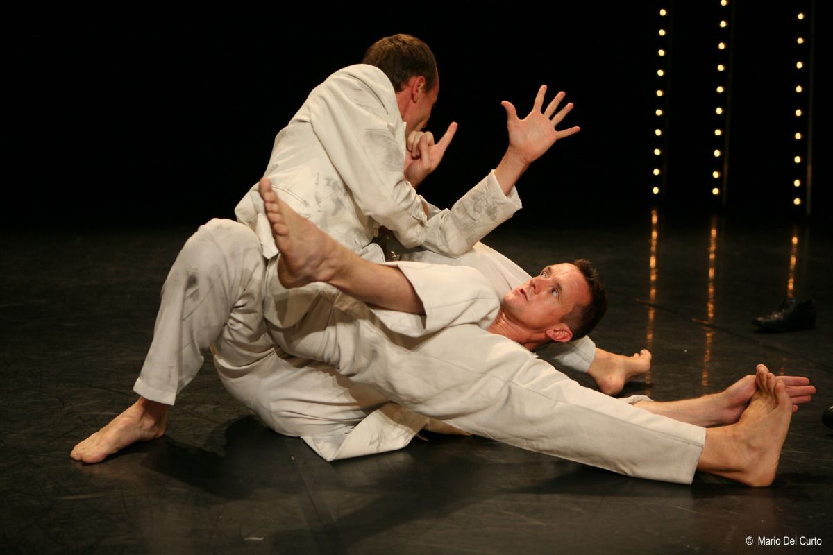 Il faut que je m’absente